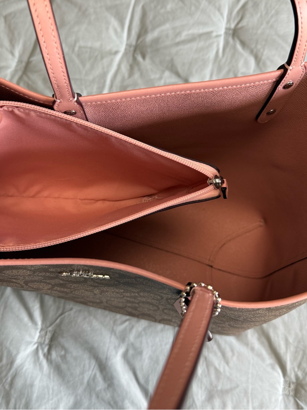Coach Reversible City Tote and Matching Pink Pouch - Picture 10 of 14